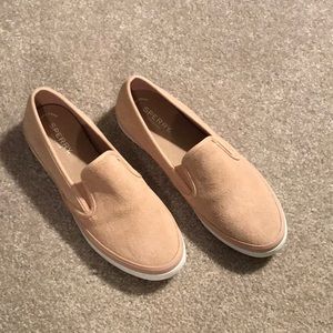 Sperry slip on Top Sider shoes